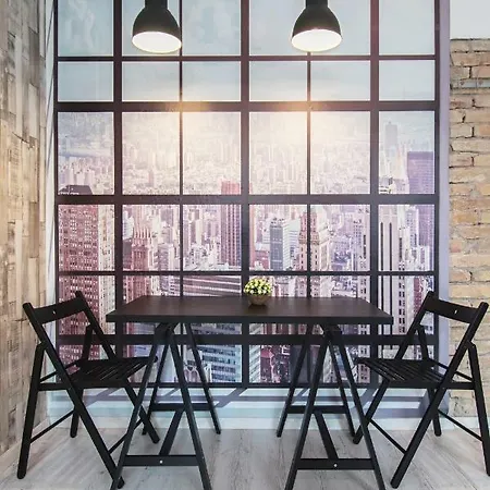 Design Loft Rottenbiller W Balcony Appartamento