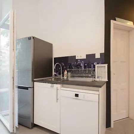 Design Loft Rottenbiller W Balcony Appartamento Budapest